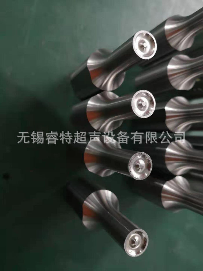 28K汽车内饰塑料点焊铆点穿刺钛合金模具焊头与焊接机设备机器