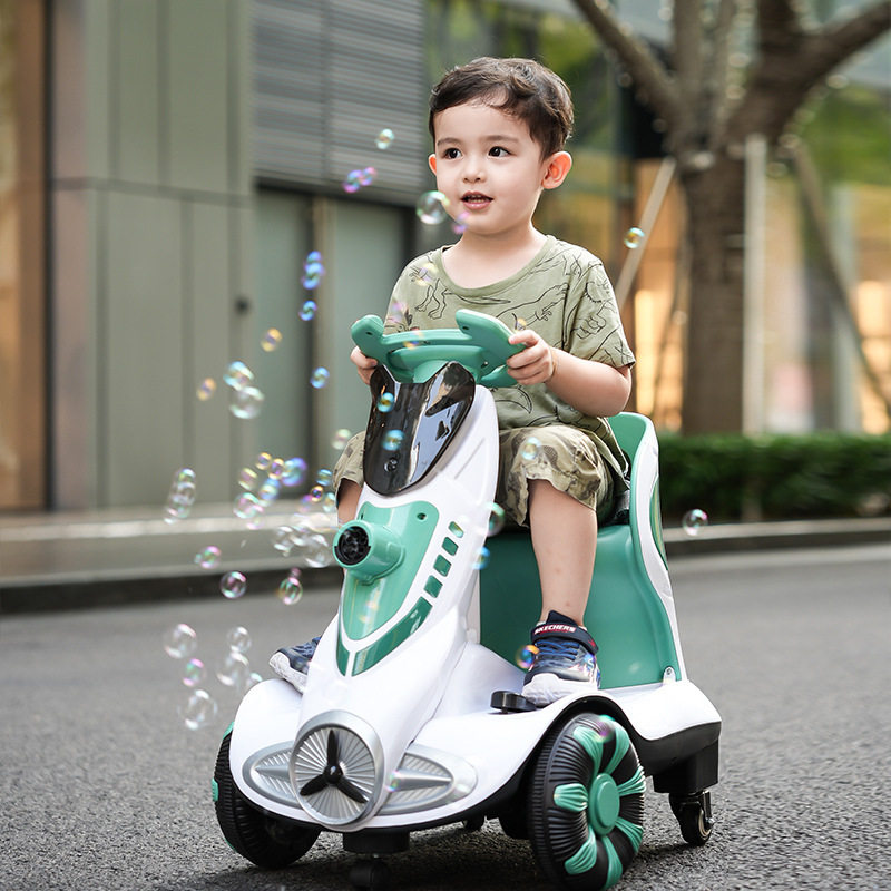 儿童电动泡泡机平衡车遥控室内转转车可坐漂移旋转车玩具车
