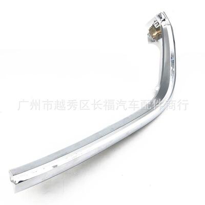 汽车前格栅装饰银色主格栅装饰适用于马自达32017