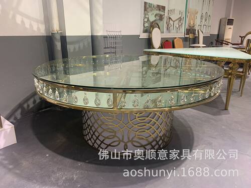 轻奢不锈钢框架玻璃宴会餐桌酒店宴会水晶吊件挂饰圆桌厂家批发