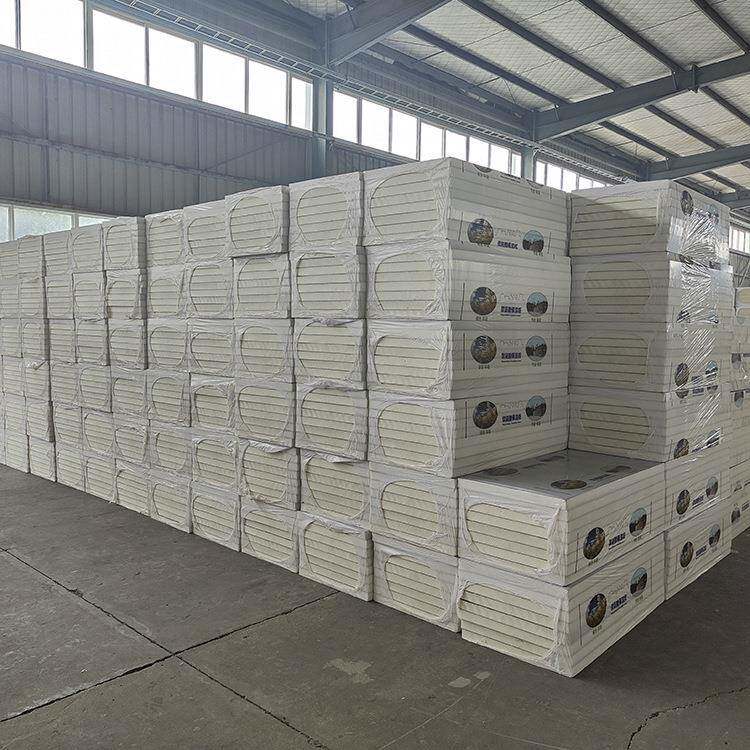 聚氨酯保温板铝箔防火聚氨酯泡沫复合板内外墙聚氨酯隔热板