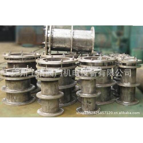 供应不锈钢柔性防水套管/02S404柔性防水套管