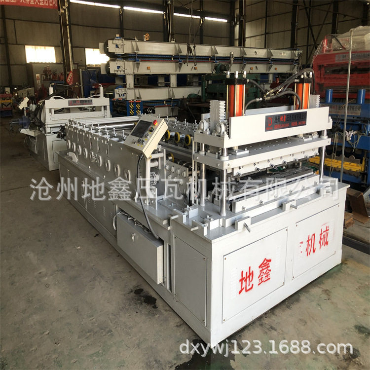 手工板设备外墙保温板机器沧州地鑫压瓦机砖块压花机