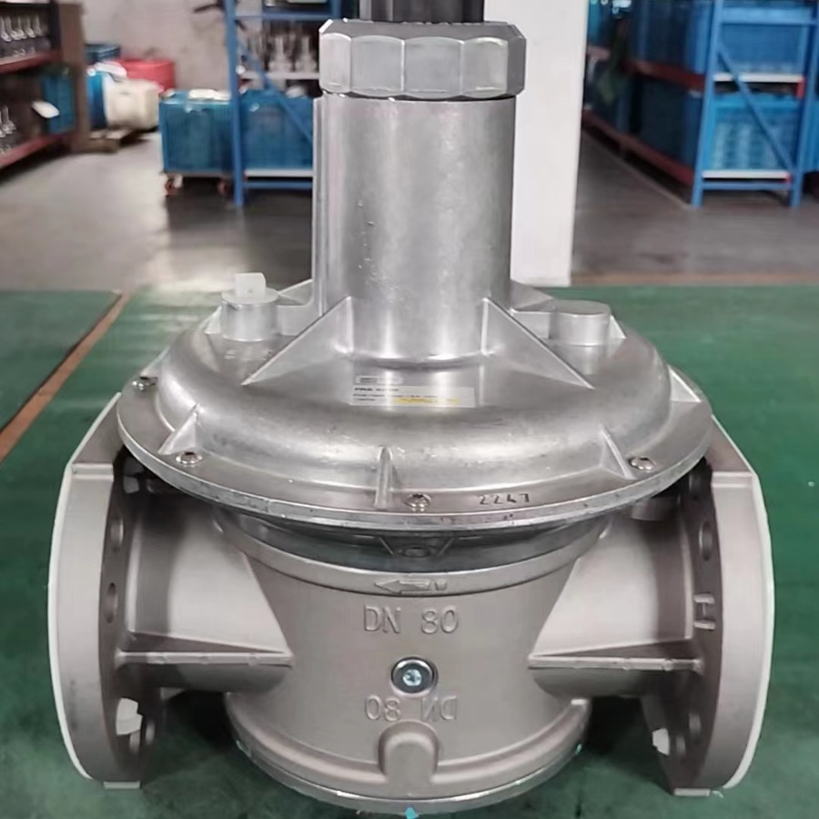 稳压器   压力调节器   然气稳压器  燃气管道用稳压器