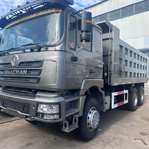 出口豪沃TX6X4自卸车大泵380马力前四后八翻斗车精品车况