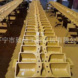 山推SD16L推土机配件,湿地链轨板,山推原厂160湿地推土机底盘件