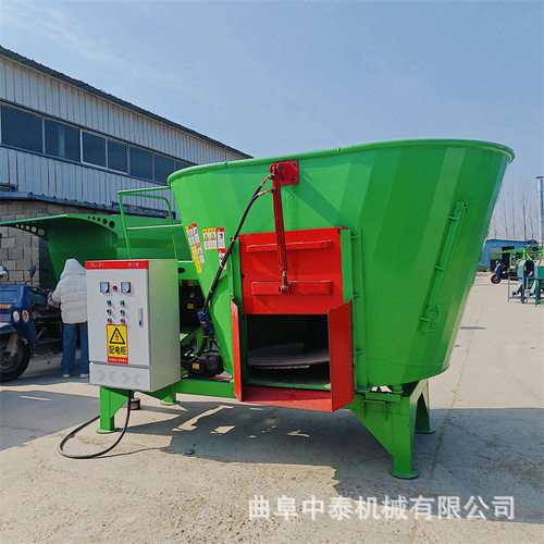 立式tmr饲草混合机养牛自动粉碎混料机牧场24立方双轴碎草混草车