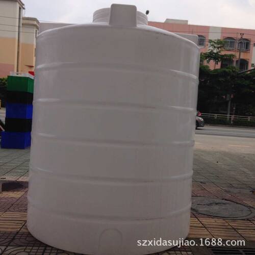 深圳厂家供应 PE储水箱  8000L 耐酸碱塑料水塔  防冲击8吨塑料桶