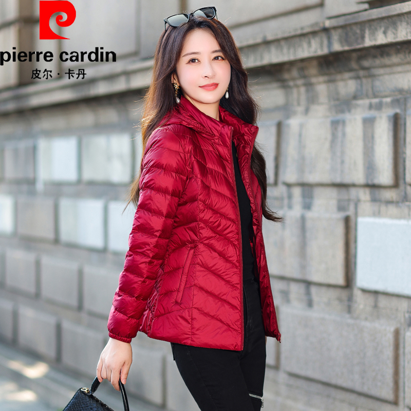 皮尔卡丹品牌2025新款时尚轻薄羽绒服女薄款高端短款秋冬妈妈外套