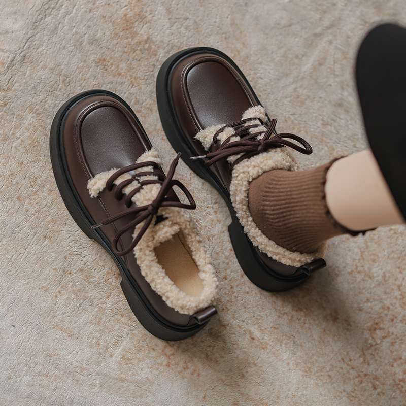 真皮加绒小皮鞋女英伦风2