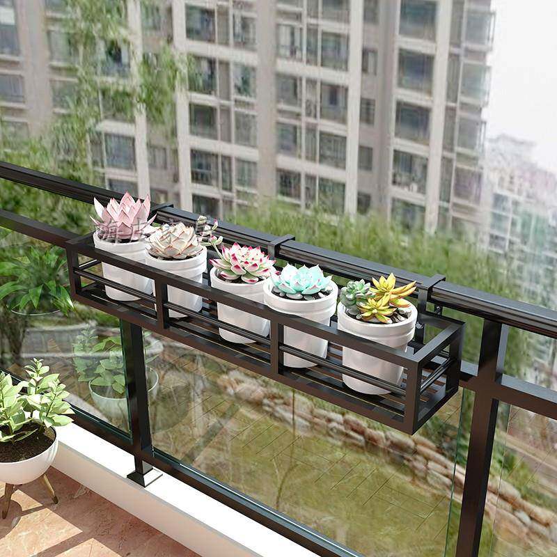 7钢阳台悬挂花架子烤漆栏杆不锈防盗窗不花式防盗窗户W围栏户架外