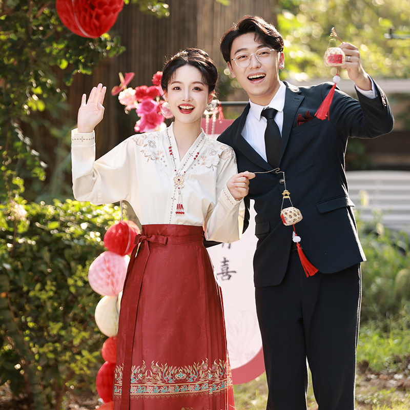 马面裙敬酒服2023新款新中式长袖新娘结婚连衣裙小个子平时可穿冬