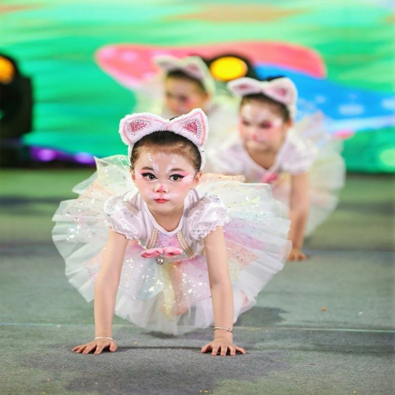 波斯猫爱跳舞的小怪兽动物服儿童表演服三只猫学猫叫小猫咪演出服