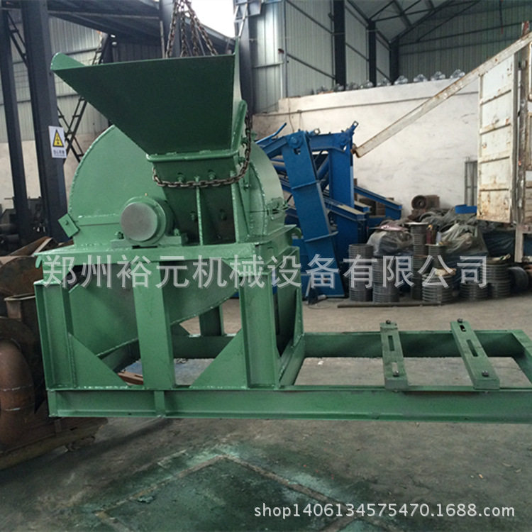 移动式木材粉碎机边角料梨木