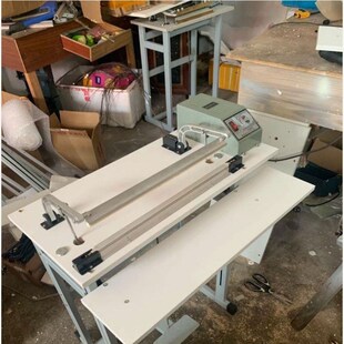 卫生纸封切 尿裤 防护服 脚踏封口机双丝一封一切 通过式