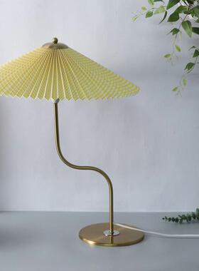 美式伞状褶百复古台头灯可以摇摆卧室床个性T018不规则轻风书房台