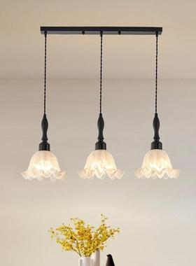 美式田园主卧室吊灯奶兰油风温馨浪漫铃厅花朵灯中古复古客95419