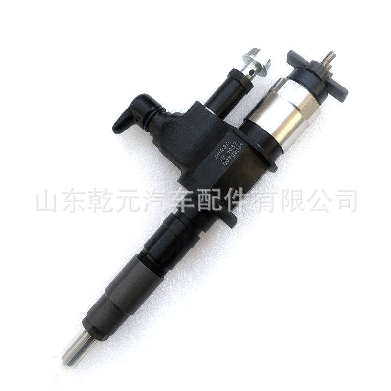 喷油器总成  095000-5393  23670-E0270  HINO J05D
