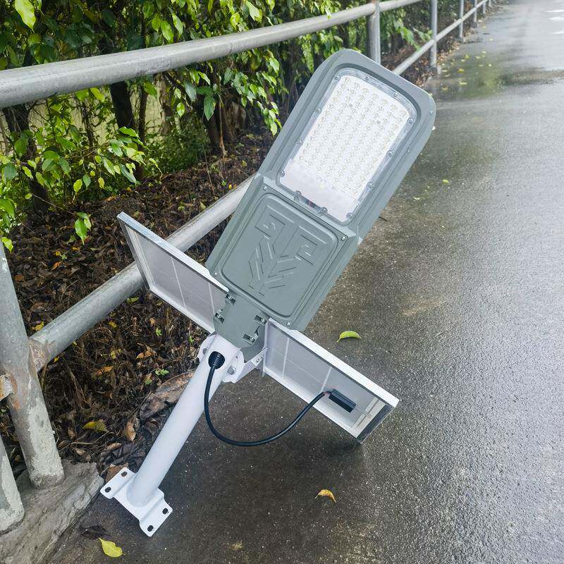 LED挂壁式太阳能路灯工程款户外防水高亮新农村庭院墙壁装电线杆