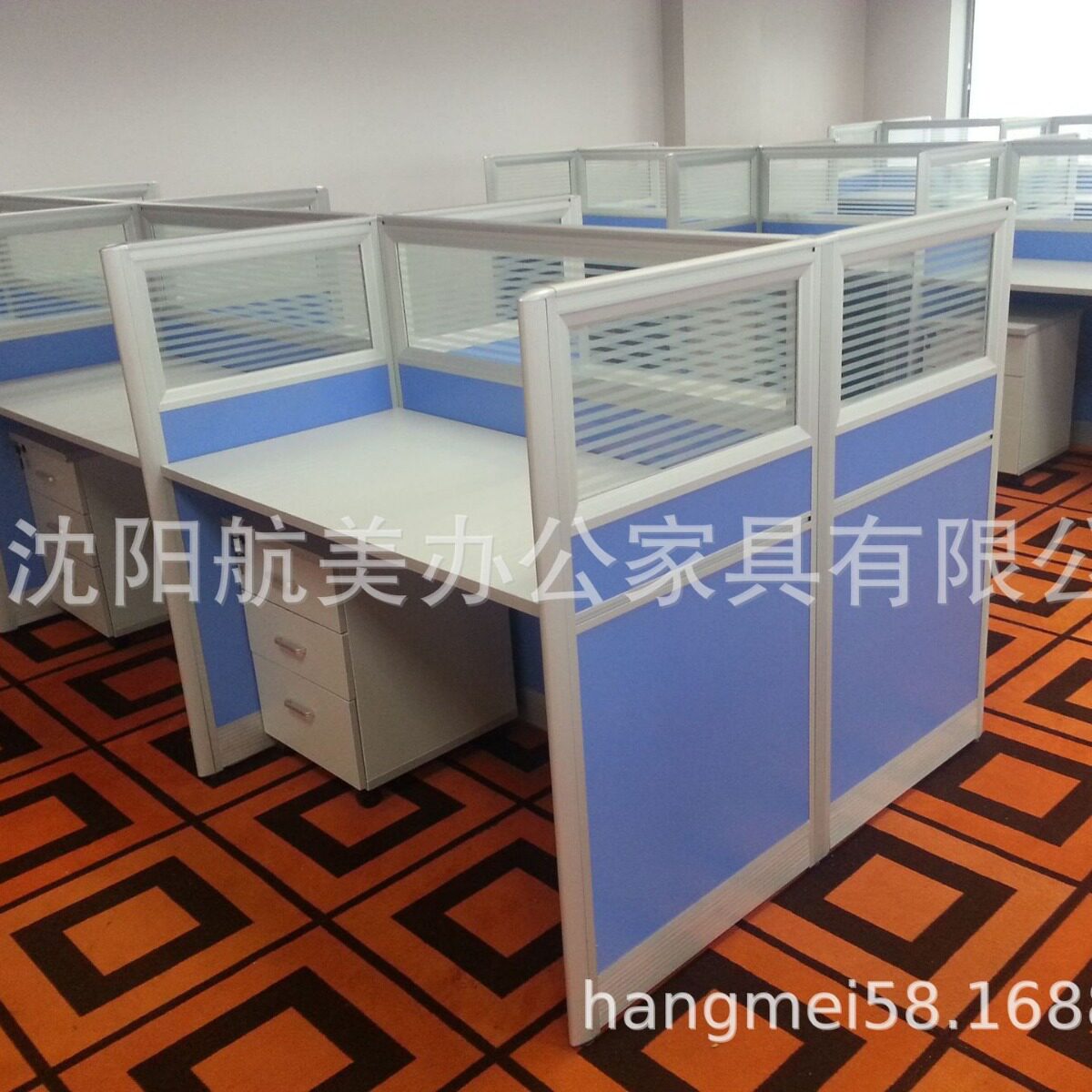 沈阳屏风办公桌厂家,屏风隔断工厂直销,沈阳办公屏风隔断厂家货源