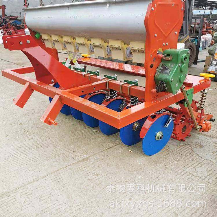 水稻种小麦施草肥播种机旱稻播条铺机18行苜蓿种植机青AVO稞机播