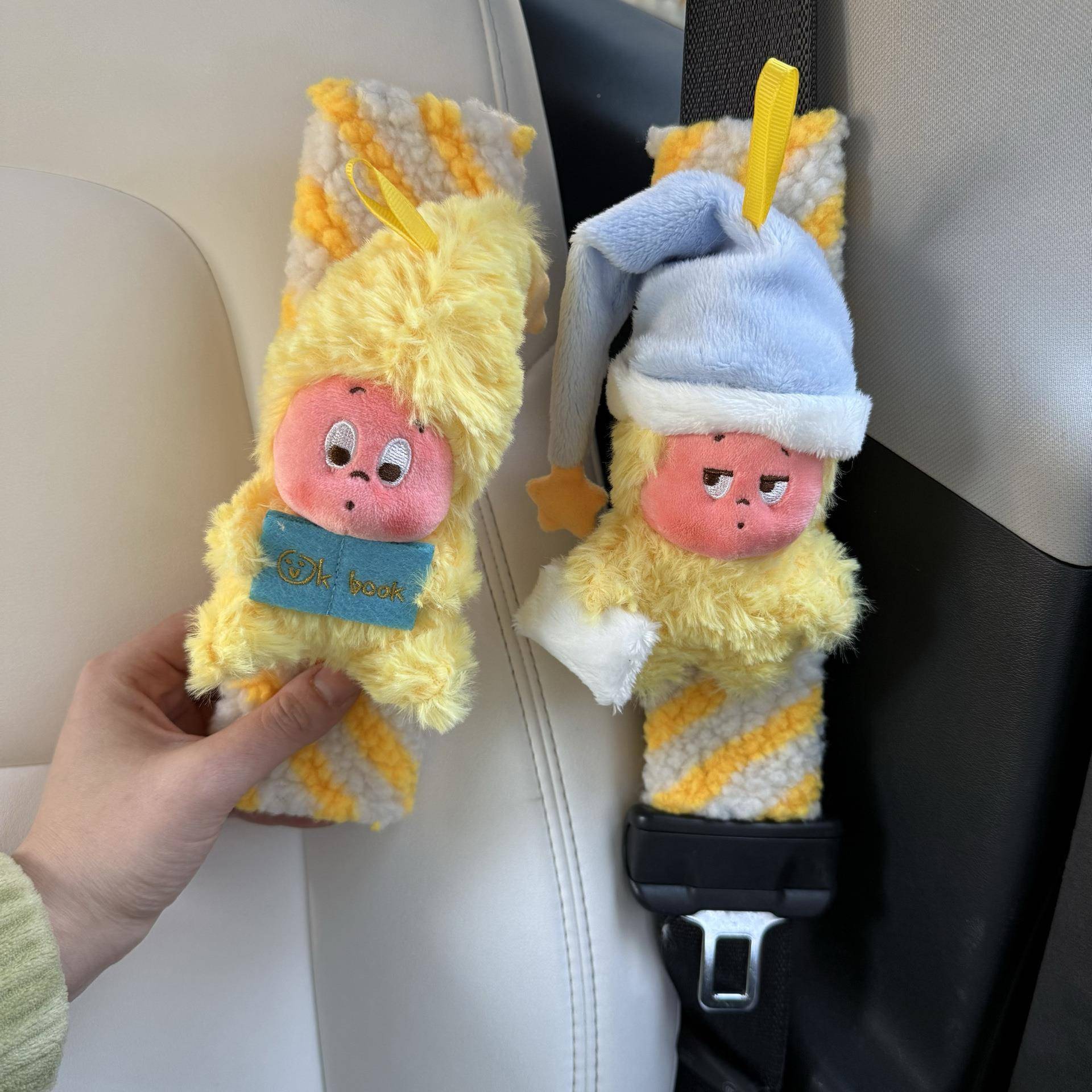 我们饰都是星星人DFD汽车安全护套可爱车载装饰品肩车内装品带情