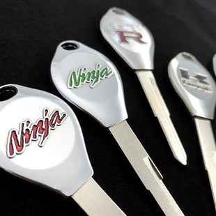 川崎摩托车 250 ninja400 650 忍者小火神纯金属钥匙胚 z400 适用