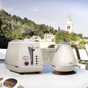 Delonghi/德龙复古系列家用电热水壶家用烧水多士炉烤面包机2件套