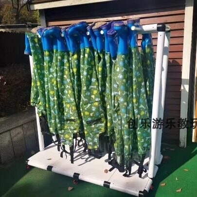 幼儿园滑板车平衡车收纳架高跷架沙水玩具架体操垫收纳架带轮子