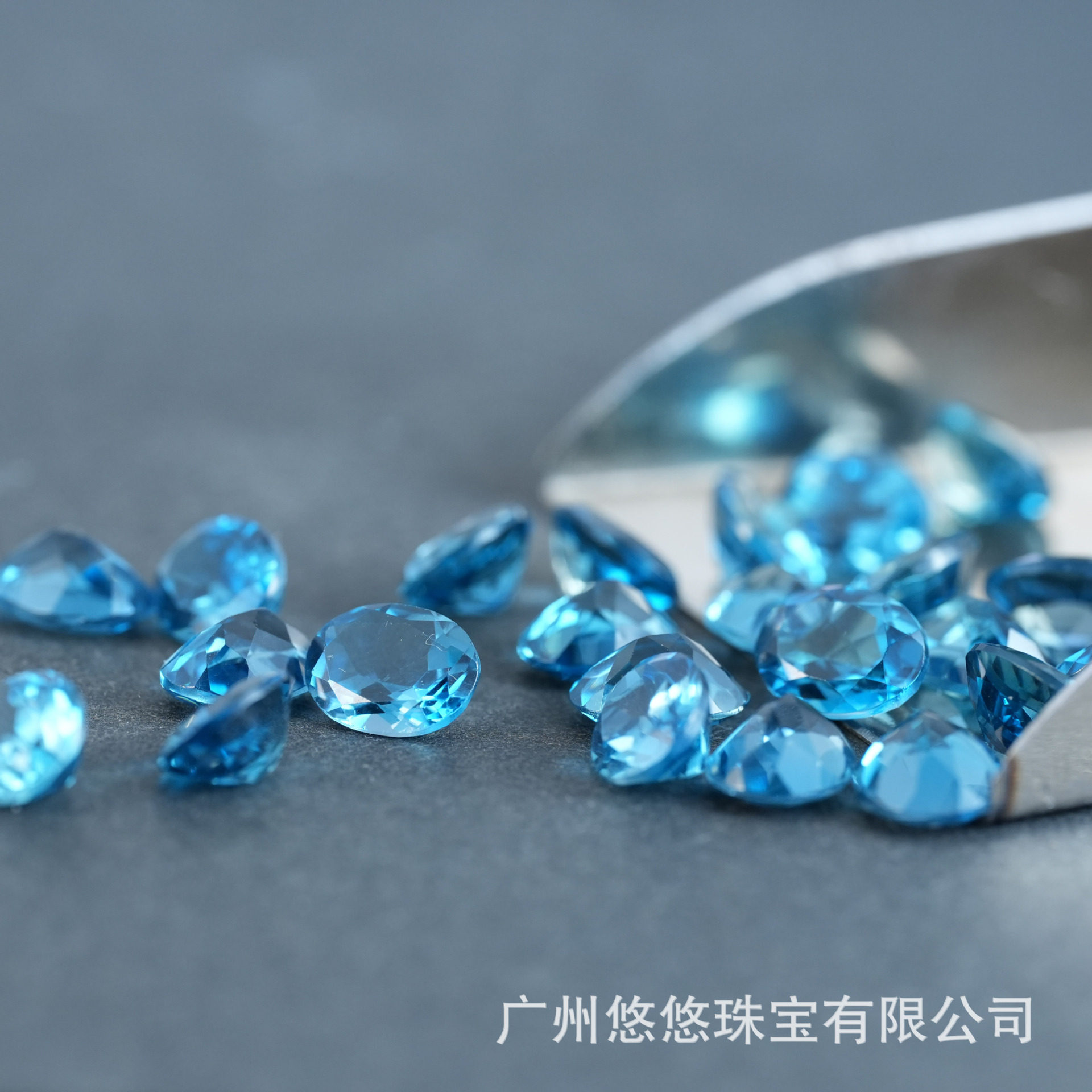 天然伦敦蓝托帕石戒面刻面旦形9*7mm蓝托帕石戒面裸石批发