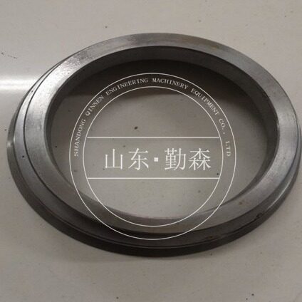 推土机配件各种型号齐全D21P-6凸缘103-22-32110