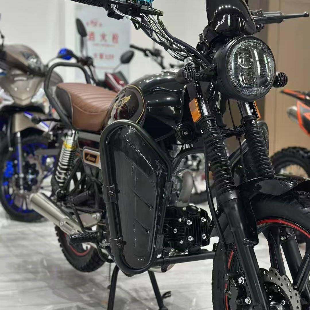 工具箱挡风板15改你通用保险护杠迷150保险杠挡2风板装件摩托车通