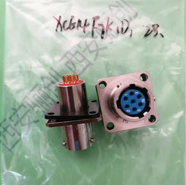 3芯圆形连接器XCE12F3Z1D1LH接插件新品销售