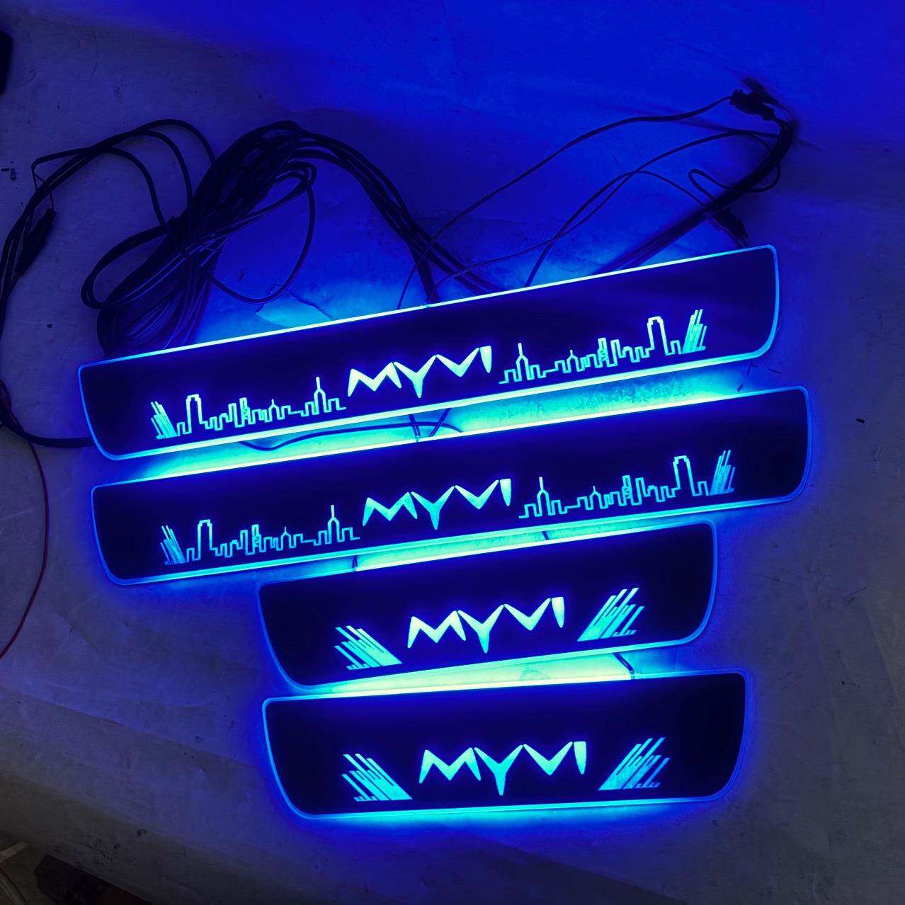 4片适用于MYVI迎宾踏板M800M600带LED灯流光七彩动态门槛条改装