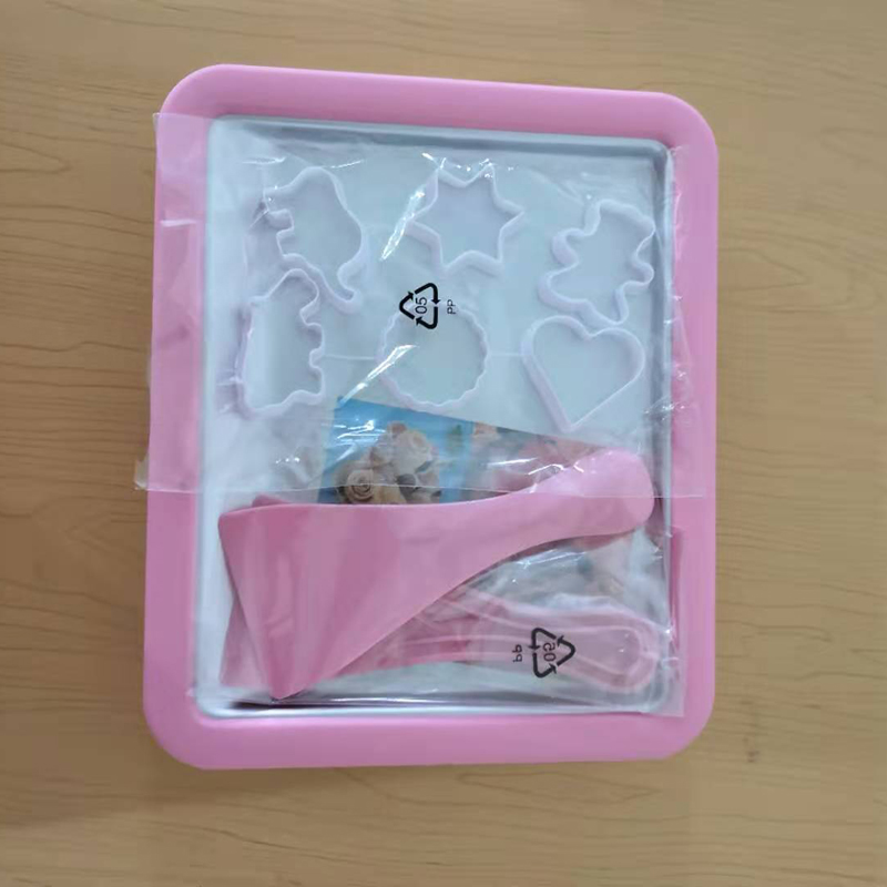 迷你炒冰机儿童炒酸奶机家用小型炒冰盘免插电冰淇淋炒酸奶雪糕机