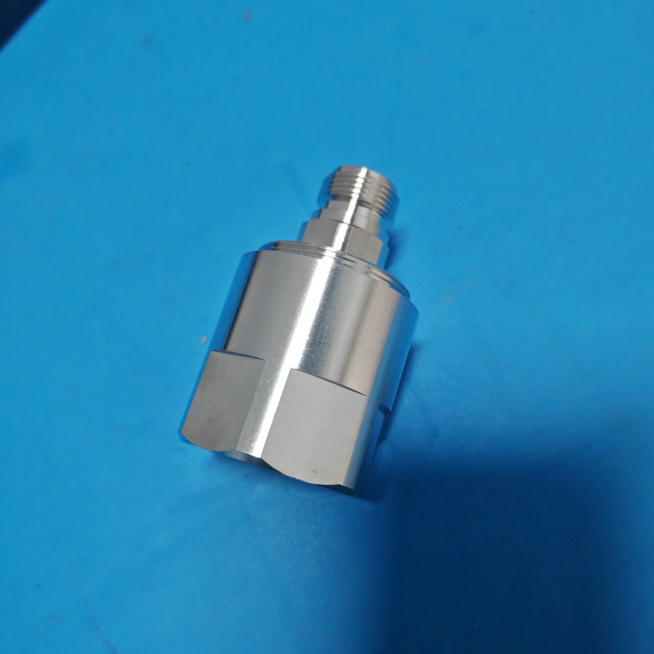 冠联立通7/8漏缆连接器泄漏同轴射频电缆N型母头漏缆接头