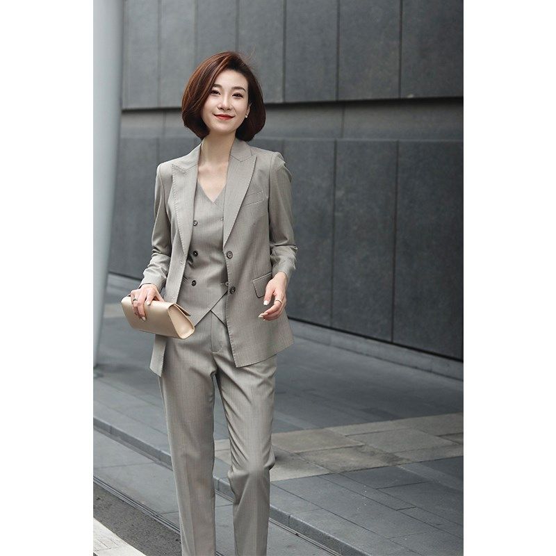 春秋冬新款燕麦色羊毛职场小个子西服外套职业西装马甲西裤套装女