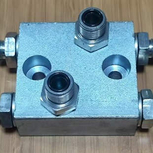 叉车配件六通接头六通分流六通分流器六通换问六通径块