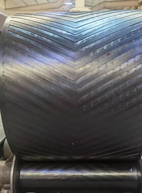 煤橡输带防滑耐OLK磨送人字形花纹传送带胶矿运输加厚橡胶输送带