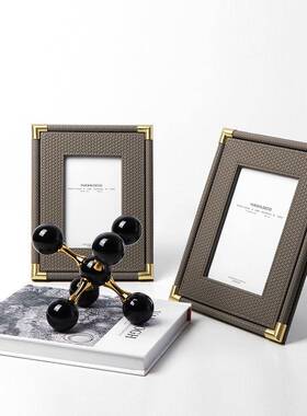 编简现代家居轻奢织纹革相框样板间卧皮室CP066摆件约灰色金属画