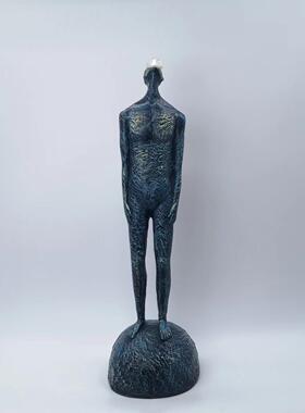 体雕塑摆人件北欧抽象艺人物摆设样间客厅板玄关家居术装饰095品