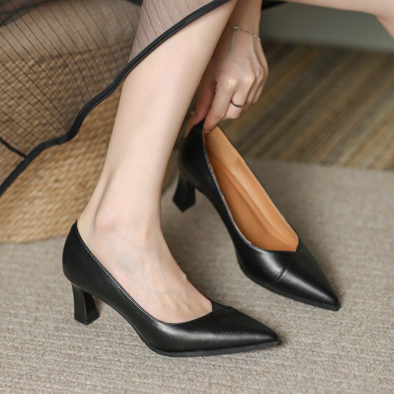 浅口高跟鞋尖头粗跟通勤黑色新款舒适久站不累脚面试职业气质女鞋,女鞋,浅口单鞋,淘宝优惠券,粉丝福利购,淘宝优惠卷