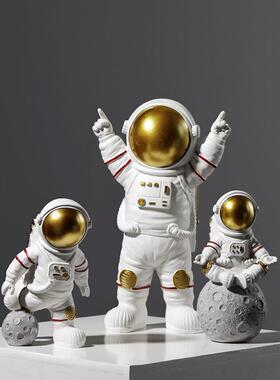 北欧可爱太空人宇航员摆件系列小礼物周边车载树脂创意工艺品墙饰