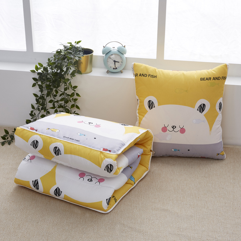 多功能抱枕被子可爱卡通枕头被沙发报枕车载靠枕垫午睡两用靠垫被