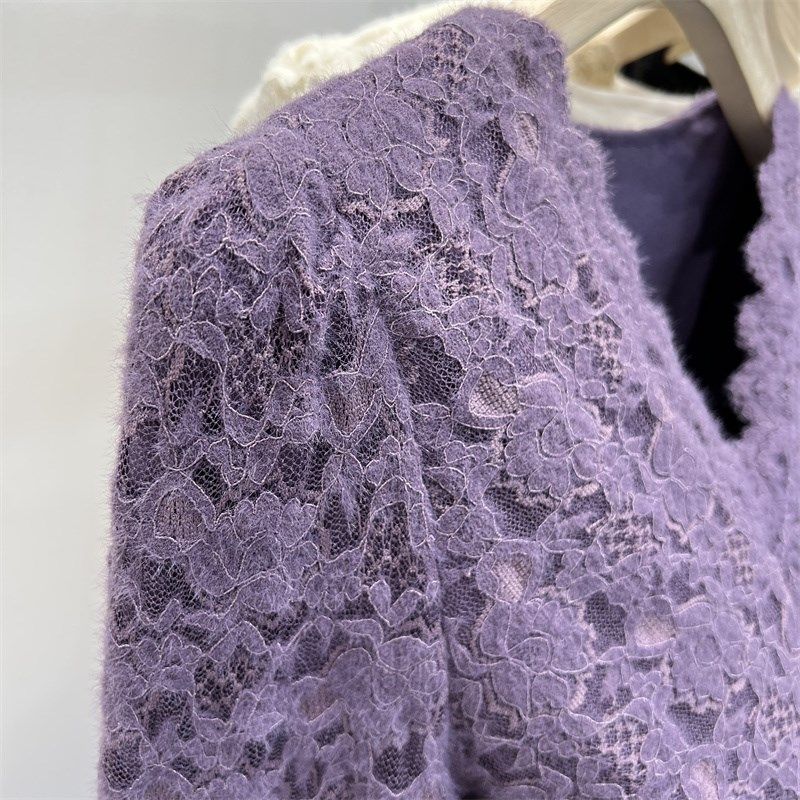 V领蕾丝打底衫女2022秋冬新款性感镂空网纱洋气小衫内搭长袖上衣,女装/女士精品,蕾丝衫/雪纺衫,淘宝优惠券,粉丝福利购,淘宝优惠卷