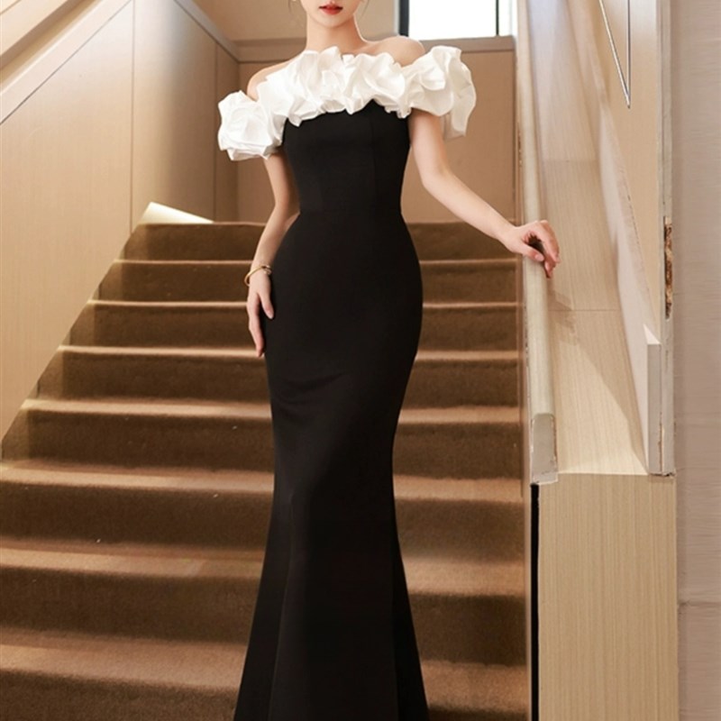 高级感法式黑色气质名媛宴会礼服一字肩成人礼连衣裙修身鱼尾长裙