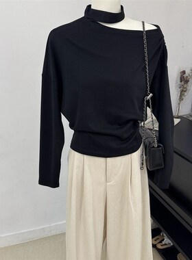 气质挂颈斜领露肩蝙蝠袖长袖T恤女2025秋新深灰色高级感上衣小衫