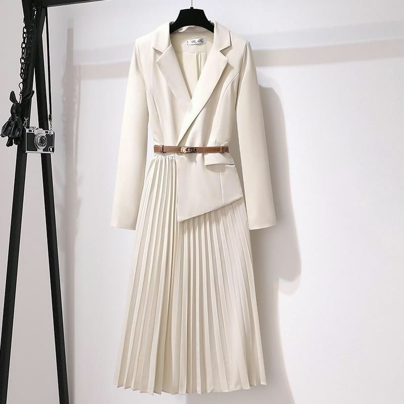 新款法式假两件西装连衣裙气质显瘦中长款长袖设计感百褶裙子春秋