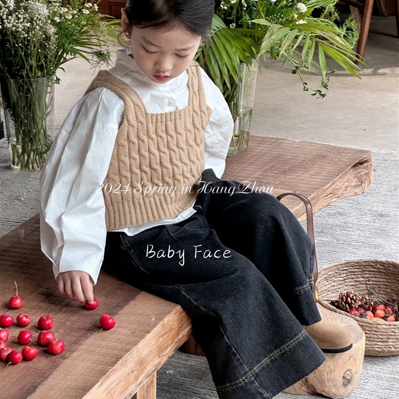 韩国版2024春款女童时髦复古白色衬衫针织吊带马甲洋气阔腿牛仔裤