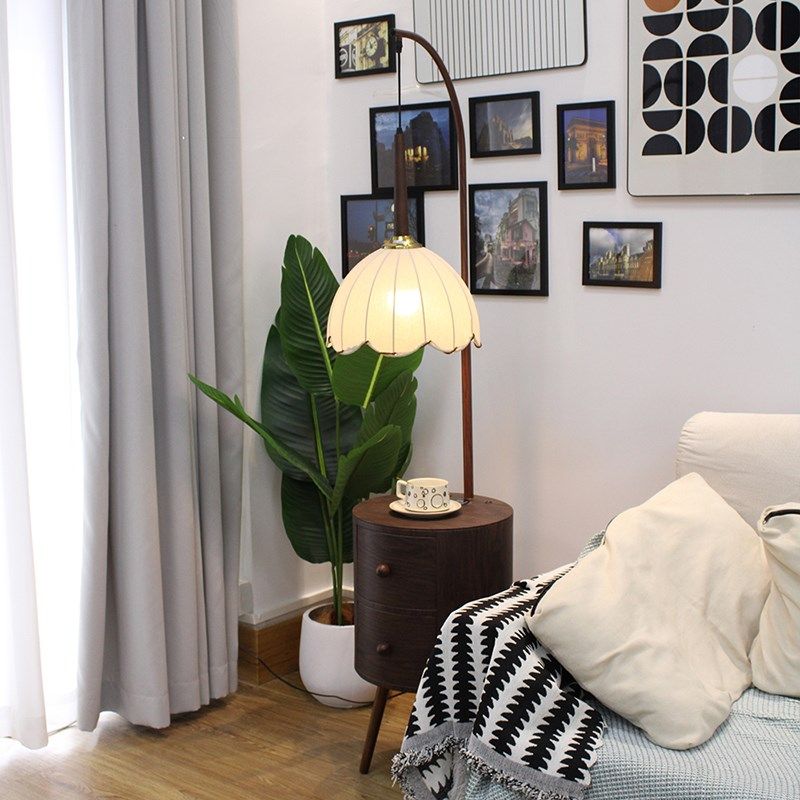 中古风落地灯卧室客厅沙发旁复古法式台灯胡桃木床头柜一体置物架